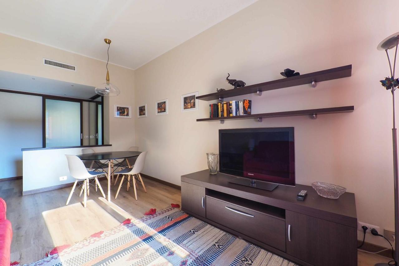 Mba24 Charming Suite Close To Metro Fieracitylife Milan Exterior photo